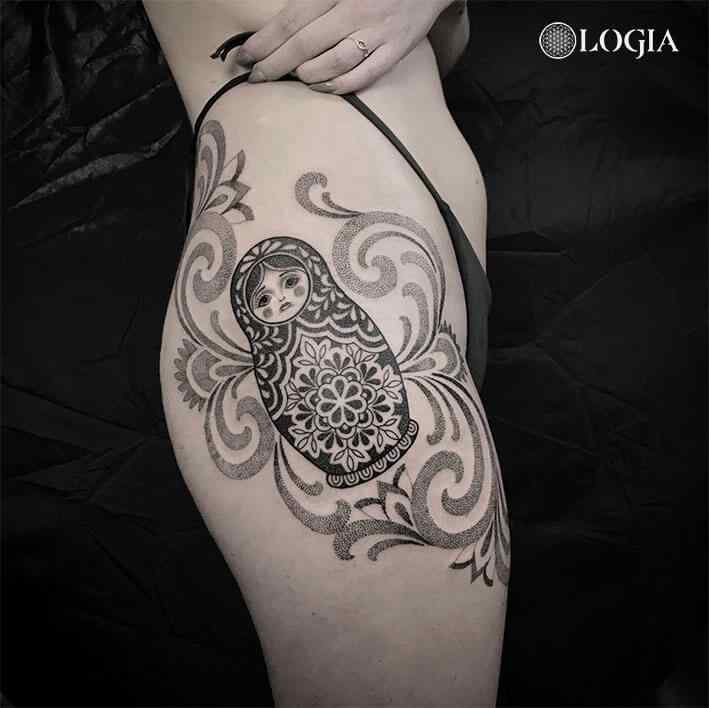 tatuajes-matrioska-nalga-logia-barcelona-willian-spinola-03 